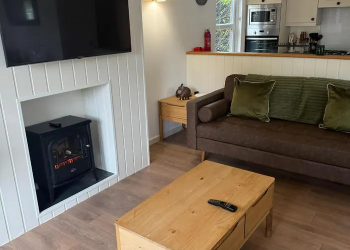 Lodge Hot Tub District - Windermere Troutbeck Bridge