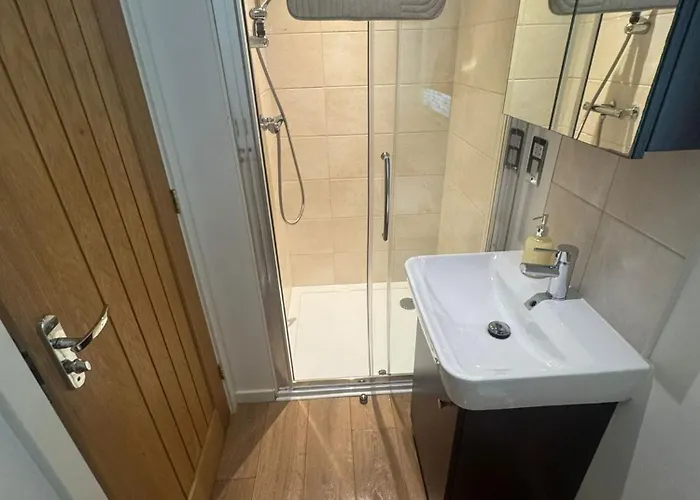 Hot Tub District - Windermere Lodge *