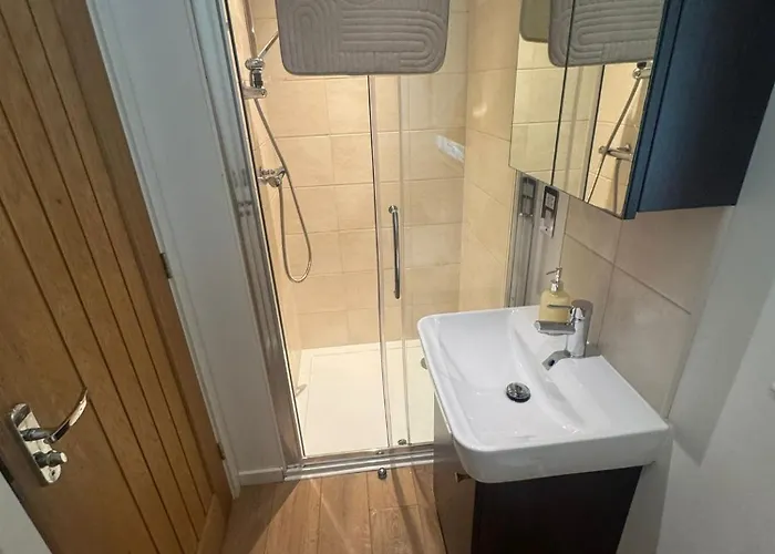 Hot Tub District - Windermere