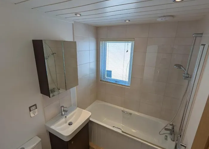 Lodge Hot Tub District - Windermere