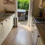 Lodge Hot Tub District - Windermere *